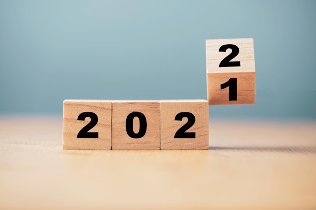رسائل تهنئة بالعام الجديد 2022 واتساب